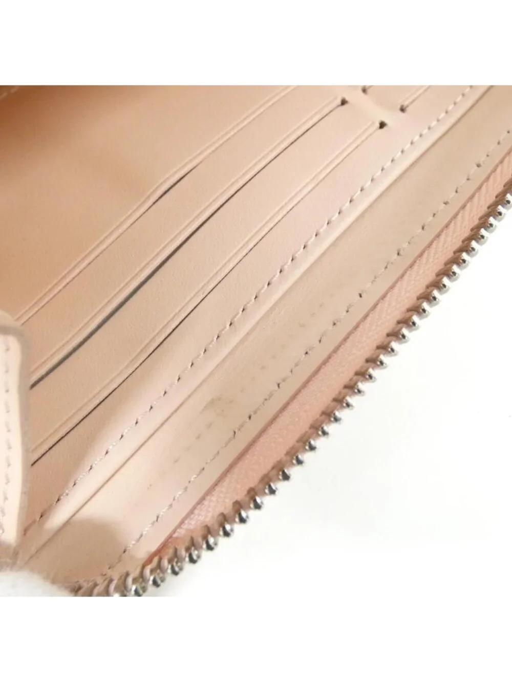 Louis Vuitton Mahina Zippy Wallet